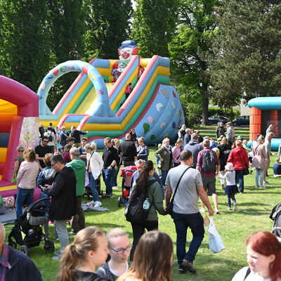 Bild vergrößern: Ofenstadt-Fest 2023 in Velten.