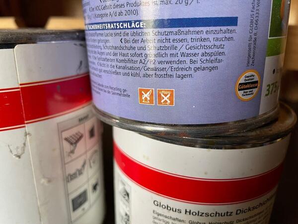 Bild vergr&ouml;&szlig;ern: Farbreste k&ouml;nnen ebenso beim Schadstoffmobil abgegeben werden wie Spraydosen.