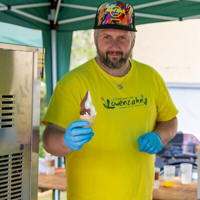Bild vergr&ouml;&szlig;ern: Impressionen vom Veltener Ofen-Stadt-Fest 2026.