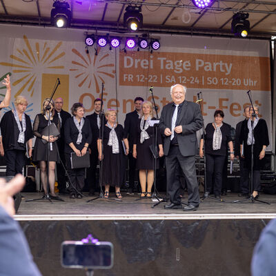 Bild vergr&ouml;&szlig;ern: Impressionen vom Veltener Ofen-Stadt-Fest 2026.