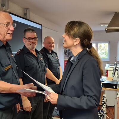 Freiwillige Feuerwehr Velten - Kameradinnen und Kameraden wurden geehrt.