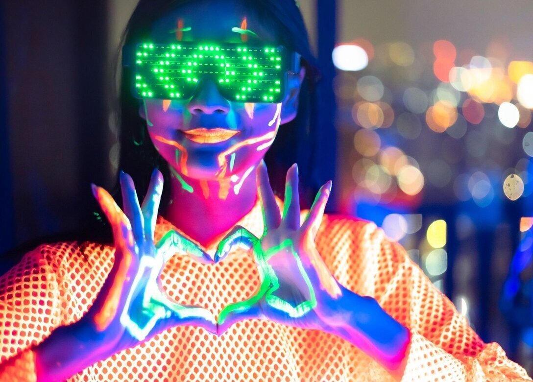 Bild vergr&ouml;&szlig;ern: Neon Glow Party