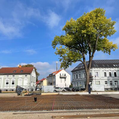 Bild vergr&ouml;&szlig;ern: Die Bodenplatte der Kita &raquo;Kenntnisreich&laquo; kurz vor der Fertigstellung.